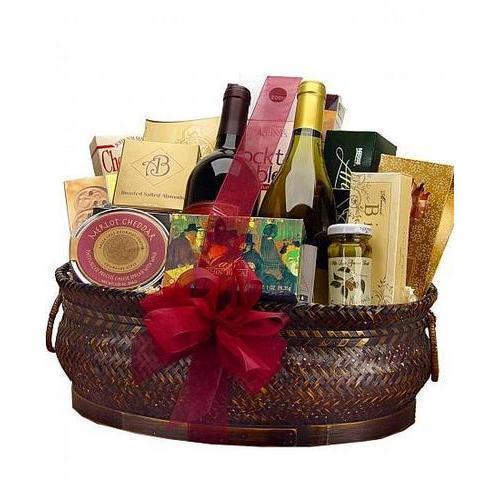 https://www.bulgaria-gifts.com/cdn/shop/products/gift-baskets-deluxe-wine-and-gourmet-basket-one-red-one-white-1.jpg?v=1623142261